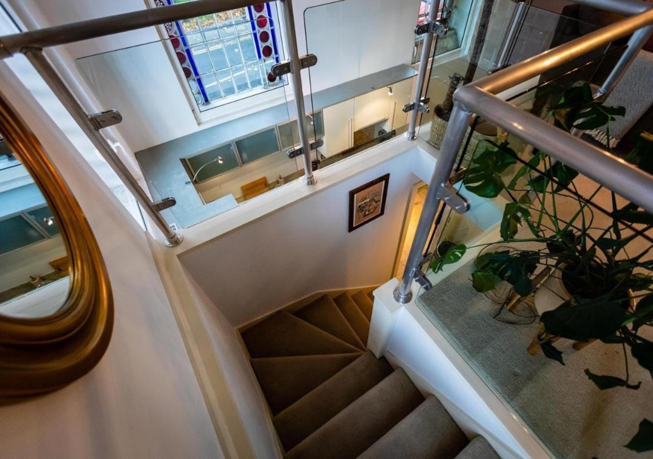 Lux Duplex Apartment 19Th Century Chapel Wakefield Centre Bagian luar foto